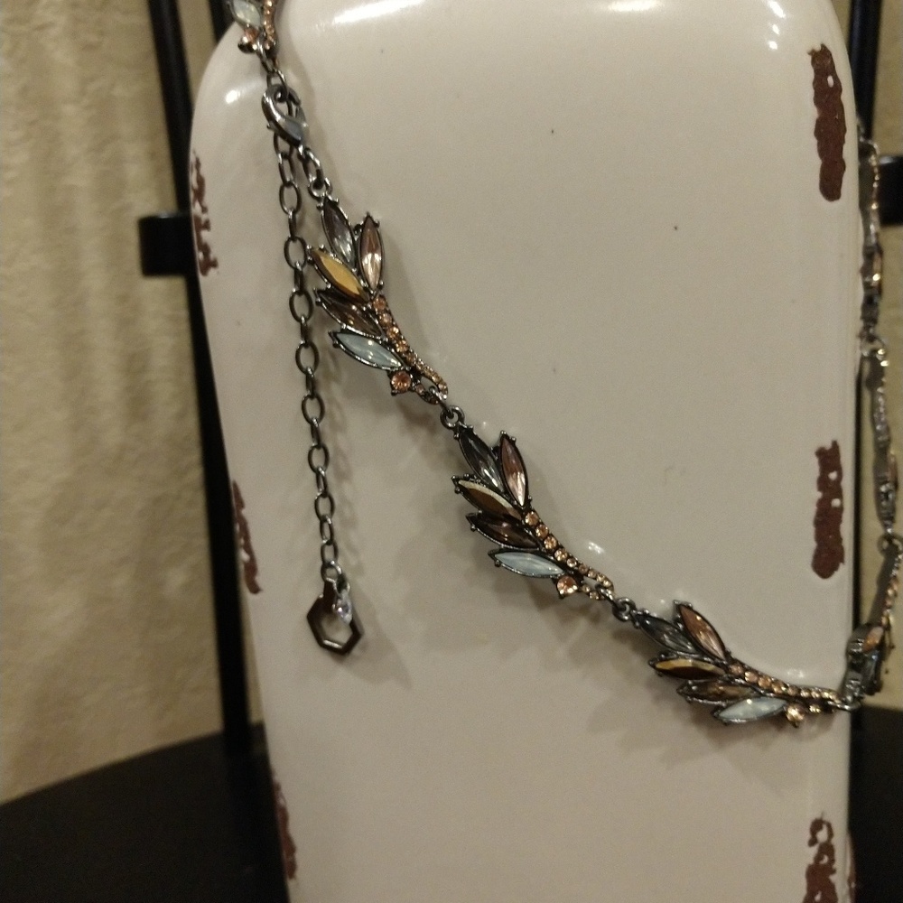 Necklace - Picture 4 of 4
